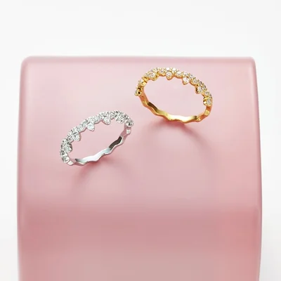 Tiara ring