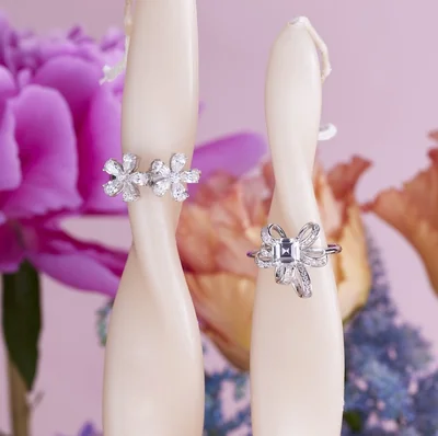 High carbon diamond ring